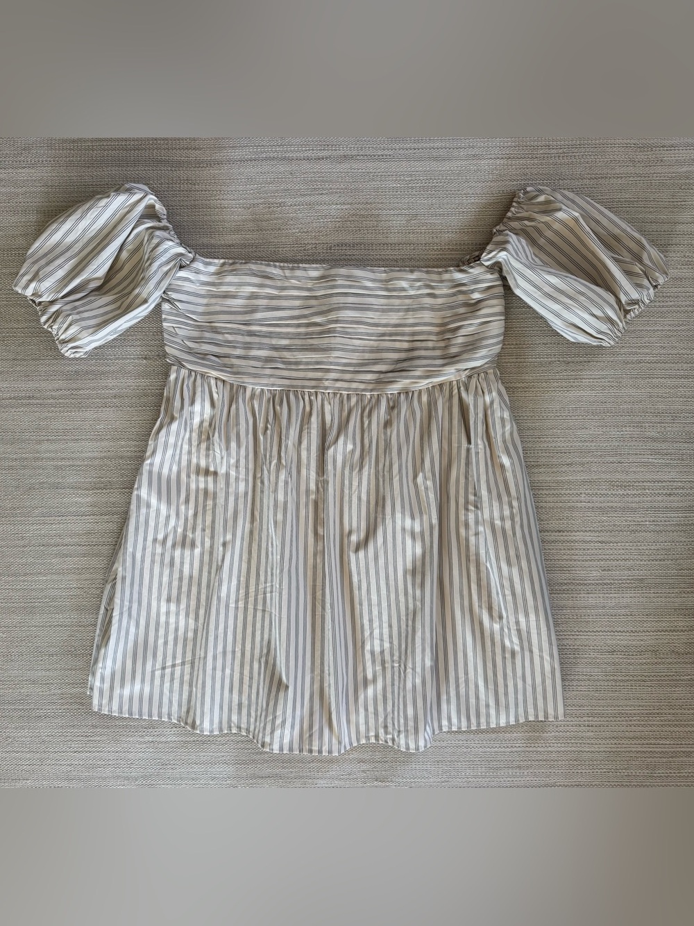 Abercrombie & Fitch Emerson off shoulder smocked puff sleeve mini dress size XL